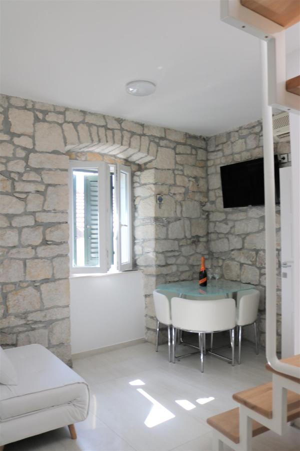 City Center Chic Apartments Baska Voda Bagian luar foto